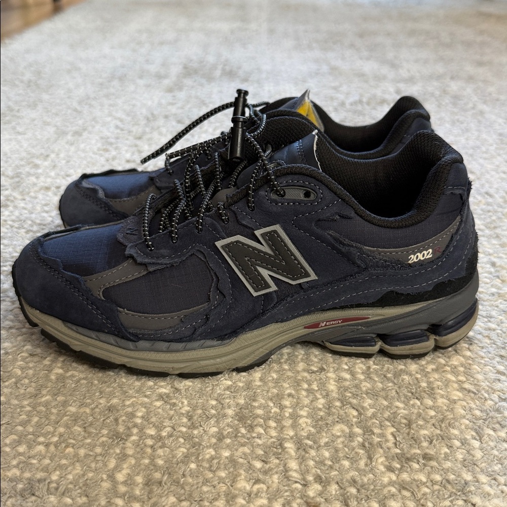 New Balance 2002R Blue/Grey/Black